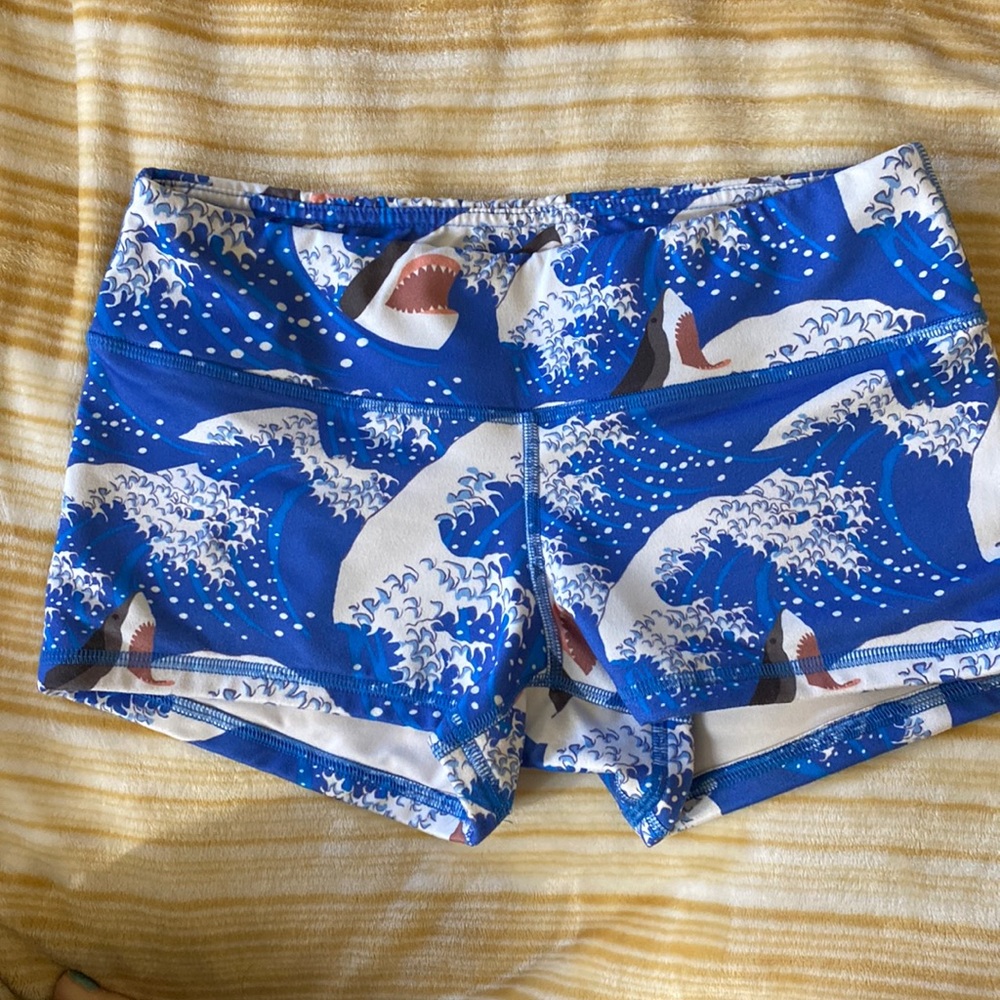 Fleo limited edition shark print original cut